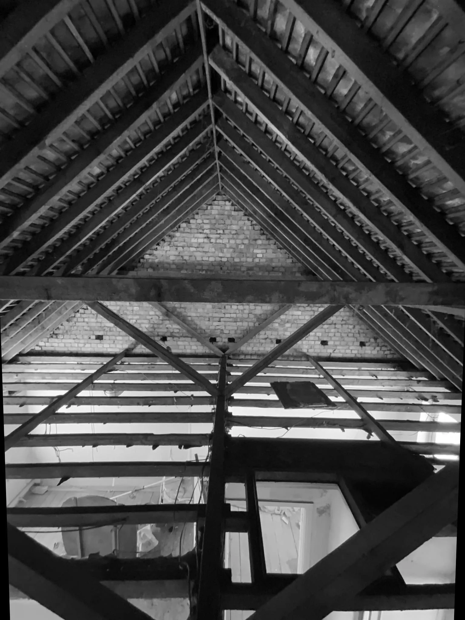 Roe Green - Kingsbury Road - London - UK — 4 of 6